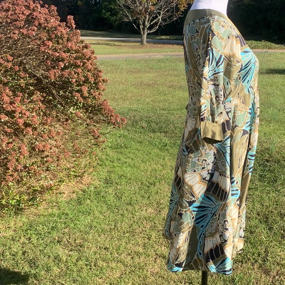 Silk Baby Doll Dress, Banana Republic, 4, Flowy, Aqua, Moss, Pockets - Picture 3 of 8